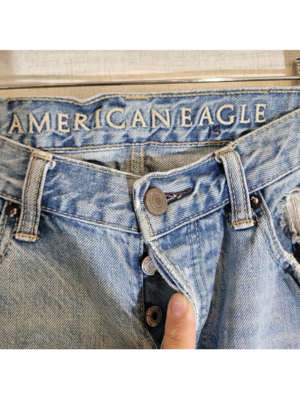 American Eagle Low Rise Boot Jeans Mens 30x34 Act 32x33 Blue Distressed Denim - Picture 8 of 10